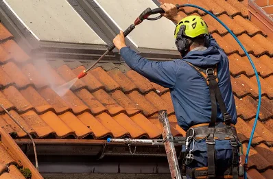 Démoussage et hydrofuge de toiture à Lavoye